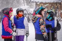 Más de 900 estudiantes participaron del Plan de Esquí "Aprendiendo en la Nieve"