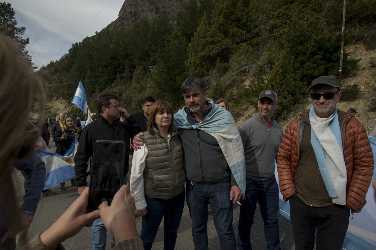 Patricia Bullrich encabezó una marcha contra las usurpaciones