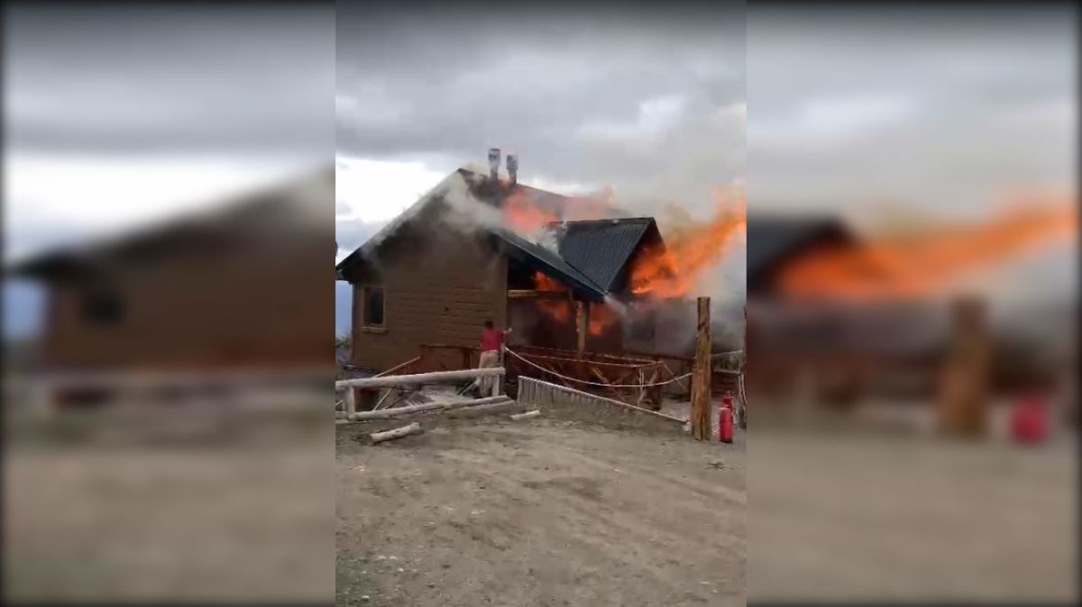 Se incendió un complejo en Las Pendientes