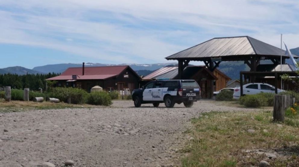 Detuvieron al pollero que vendía droga en Villa La Angostura y San Martín