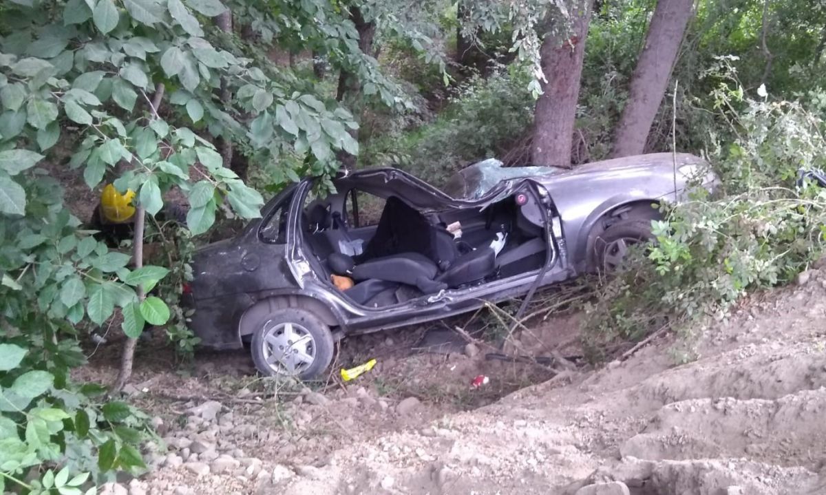 Perdió el control y volcó en la ruta 48