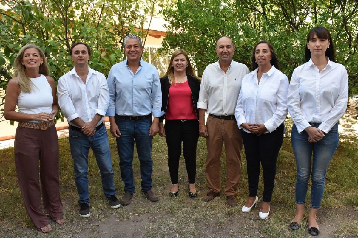 Rolando Figueroa y Juan Peláez expresaron el apoyo mutuo a sus candidaturas para la provincia y la municipalidad de Neuquén