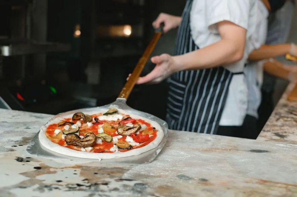 Pizzero y mozos/as para Genaro Pizzas