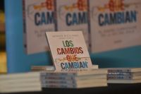 "Los cambios que cambian", el libro que propone una renovación de los contenidos curriculares