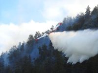 La lluvia trajo alivio pero el fuego sigue activo