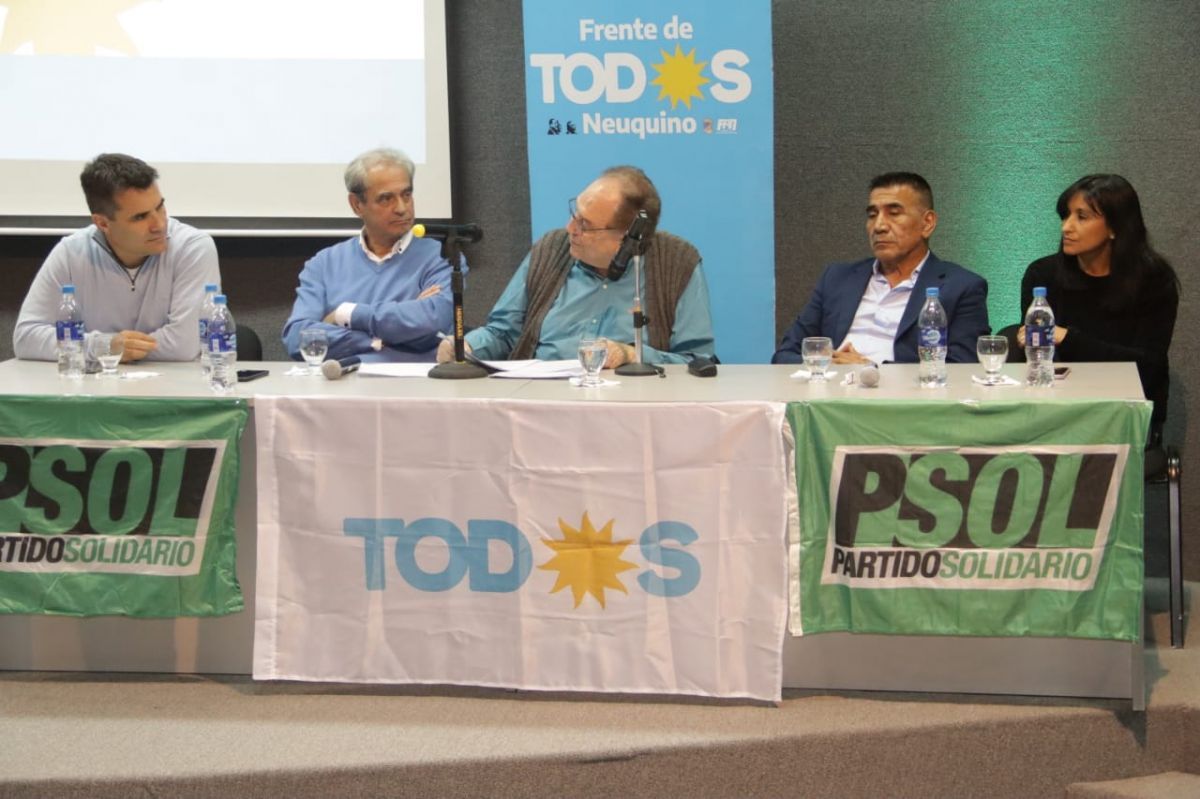 Carlos Heller y Darío Martínez expusieron sobre energía y economía en Neuquén