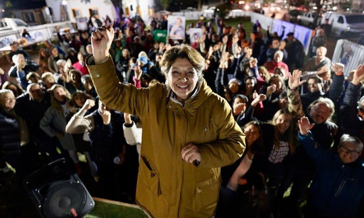 Aquín en el cierre de campaña: "La gente es nuestra pasión"